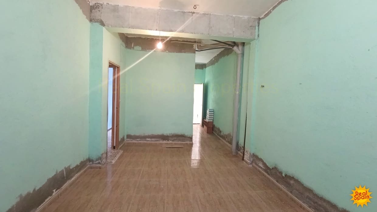 4 soveværelse Byhus til salg i Velez-Rubio - € 99.900 (Ref: 9020395)