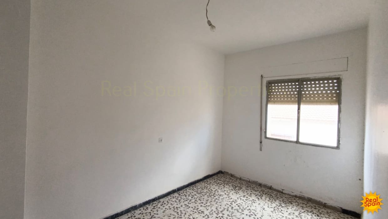 4 soveværelse Byhus til salg i Velez-Rubio - € 99.900 (Ref: 9020395)