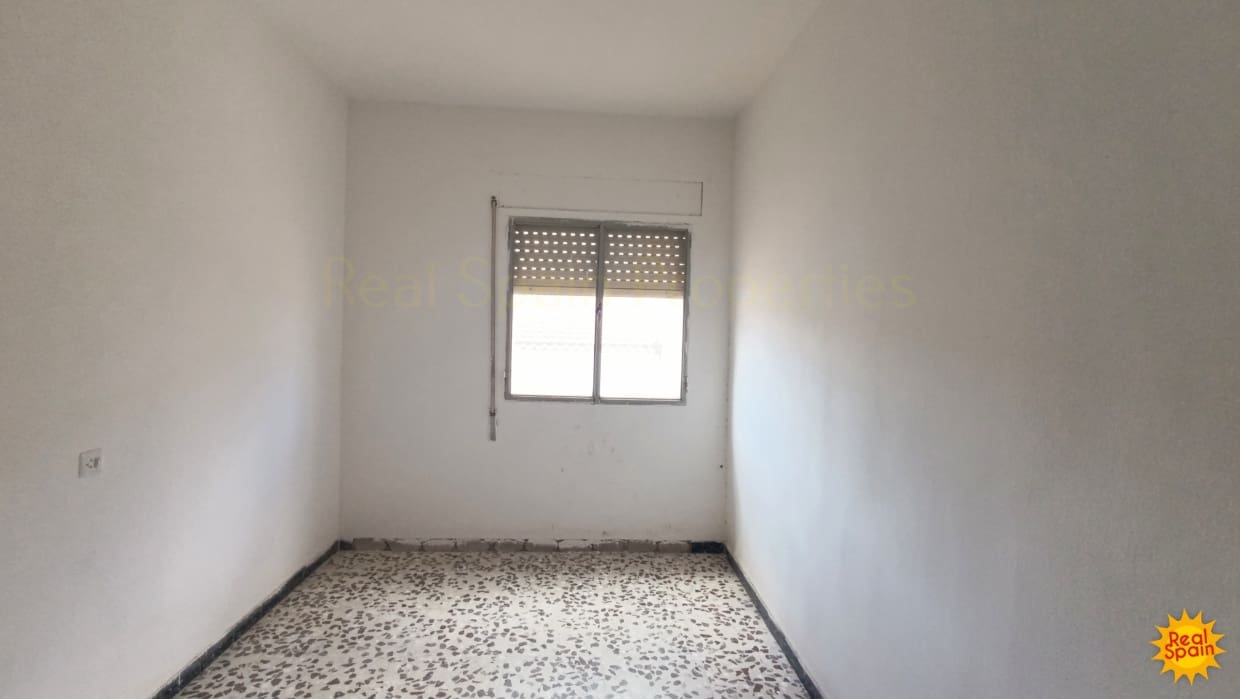 4 soveværelse Byhus til salg i Velez-Rubio - € 99.900 (Ref: 9020395)