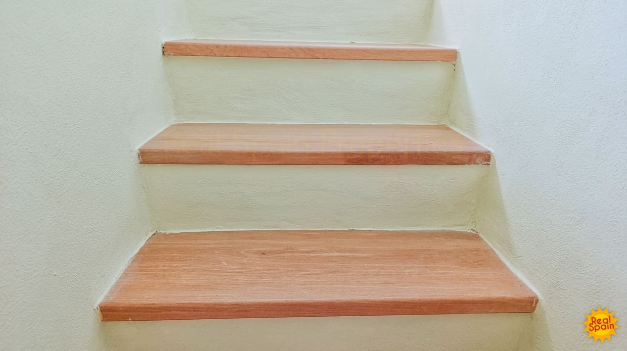 4 soveværelse Finca/Landehus til salg i Velez-Blanco - € 129.000 (Ref: 9020396)