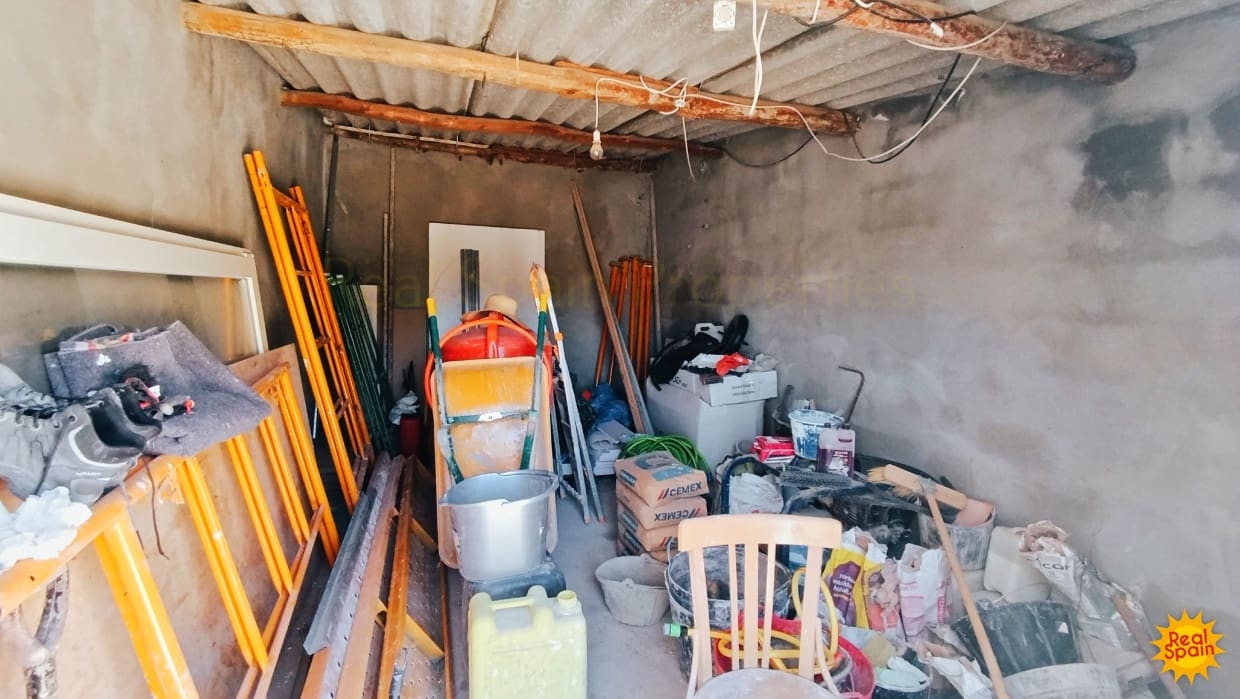 4 soveværelse Finca/Landehus til salg i Velez-Blanco - € 129.000 (Ref: 9020396)