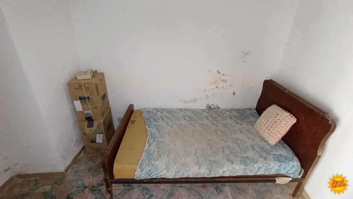 3 soveværelse Byhus til salg i Chirivel - € 25.000 (Ref: 9022951)