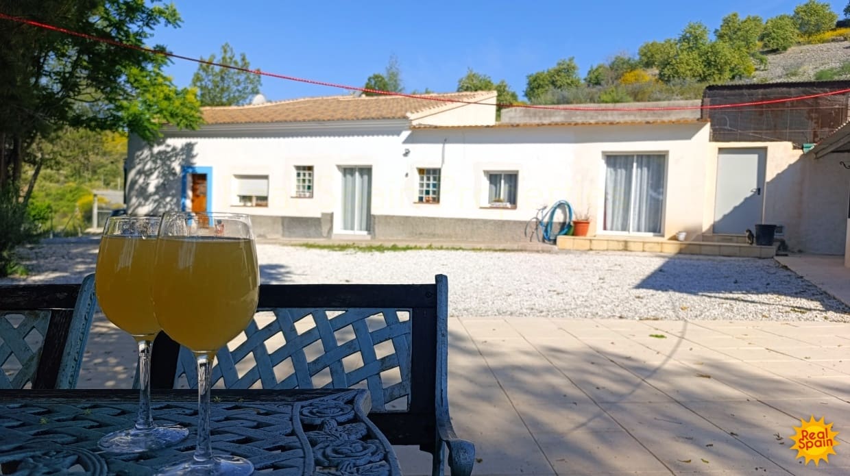 3 soverom Finca/Herregård til salgs i Velez-Rubio - € 229 000 (Ref: 9057329)