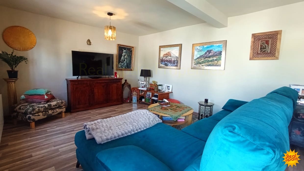 4 bedroom Finca/Country House for sale in Velez-Rubio - € 219,995 (Ref: 9057330)