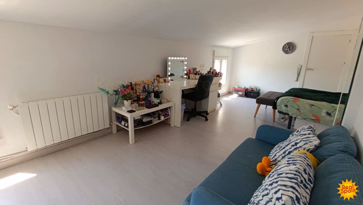 4 bedroom Finca/Country House for sale in Velez-Rubio - € 219,995 (Ref: 9057330)