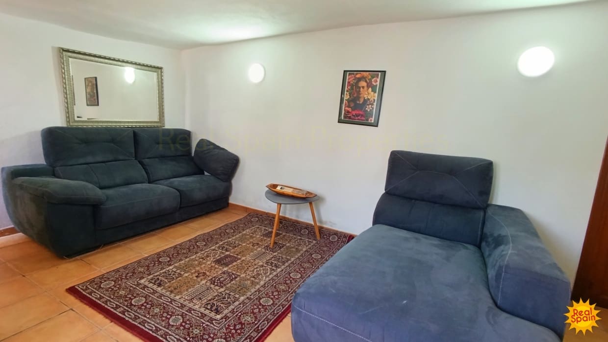 4 bedroom Finca/Country House for sale in Velez-Rubio - € 219,995 (Ref: 9057330)