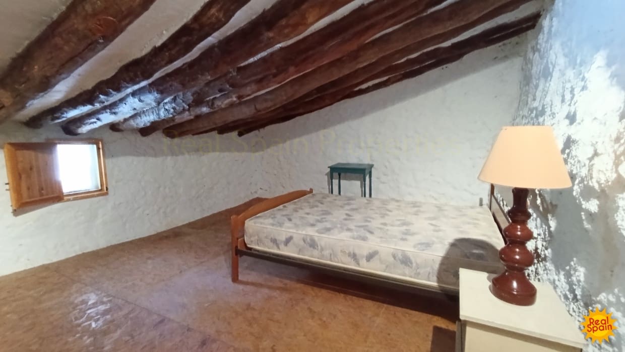 4 soverom Finca/Herregård til salgs i Velez-Blanco - € 129 000 (Ref: 9073076)