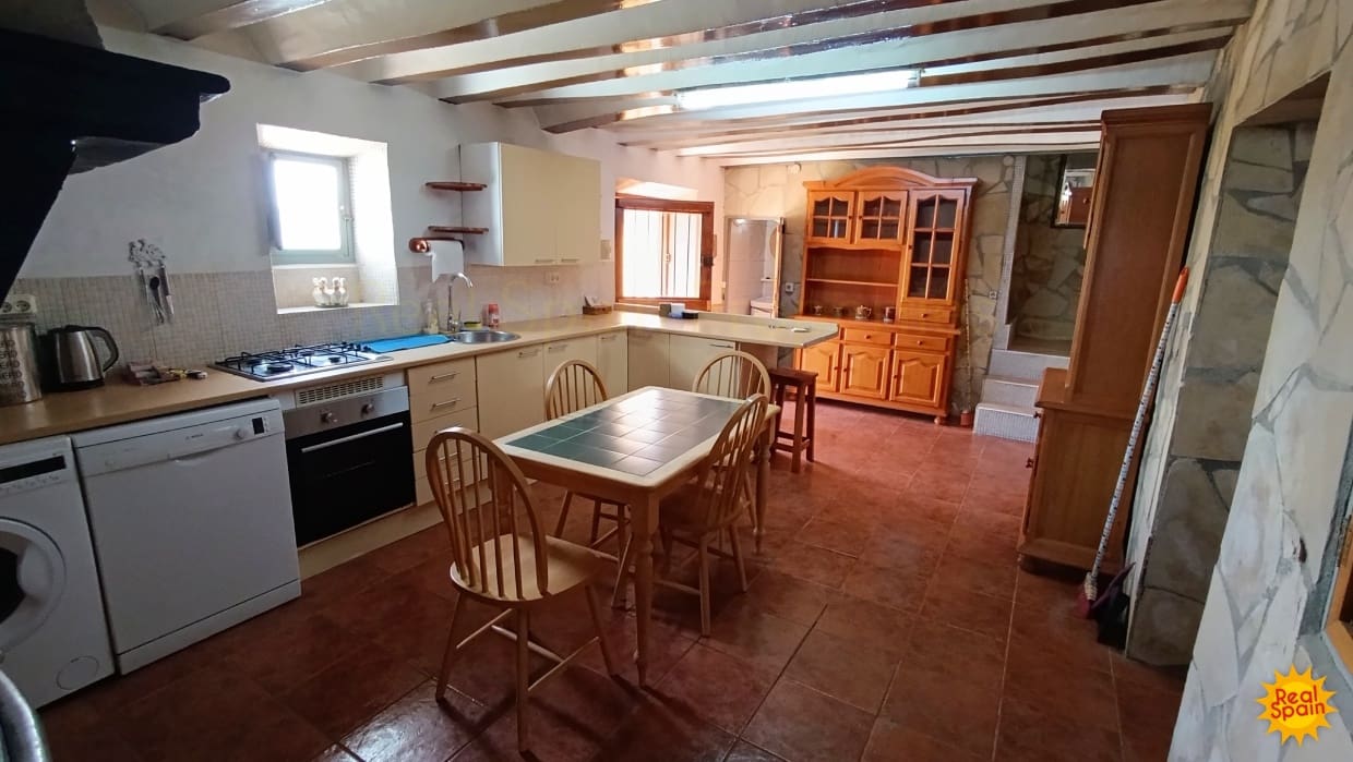 4 soverom Finca/Herregård til salgs i Velez-Blanco - € 129 000 (Ref: 9073076)