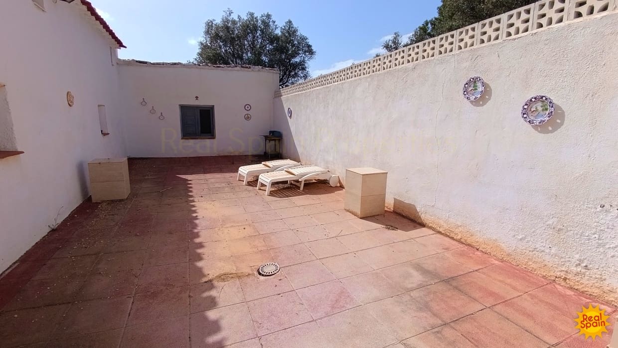 4 soverom Finca/Herregård til salgs i Velez-Blanco - € 129 000 (Ref: 9073076)