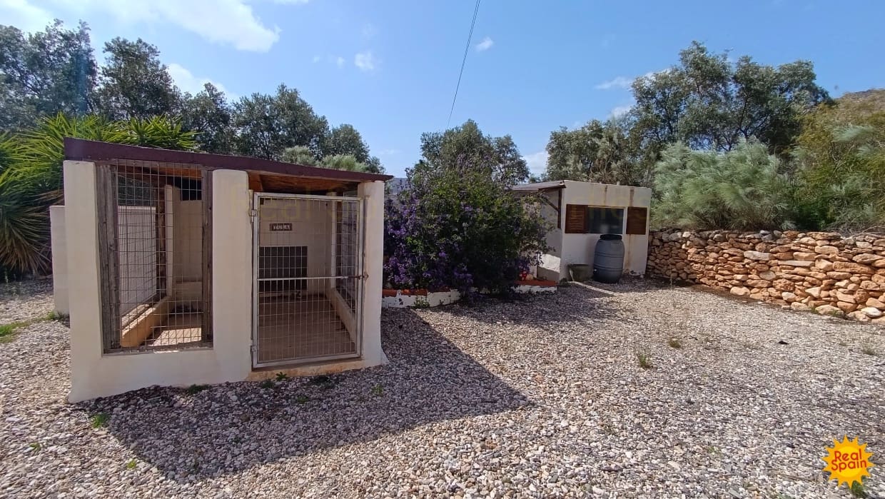 4 soverom Finca/Herregård til salgs i Velez-Blanco - € 129 000 (Ref: 9073076)