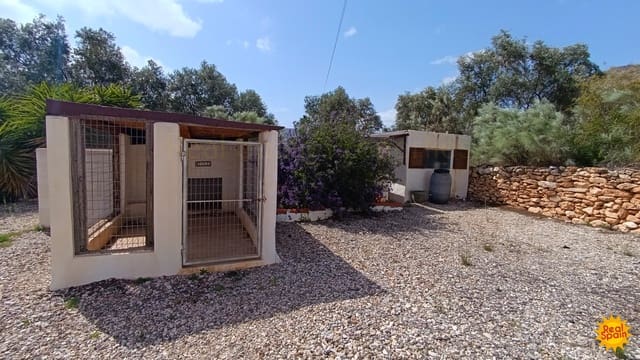 4 soveværelse Finca/Landehus til salg i Vélez-Blanco - € 129.000 (Ref: 9073076)