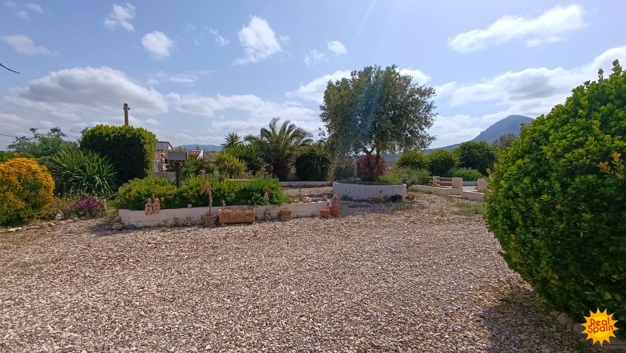 4 soverom Finca/Herregård til salgs i Velez-Blanco - € 129 000 (Ref: 9073076)