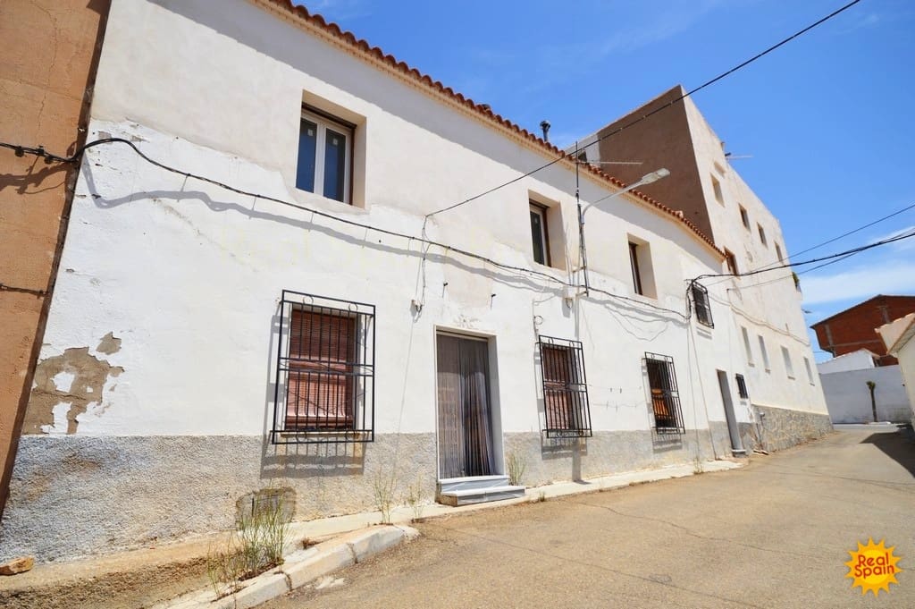 4 sovrum Hus till salu i Oria - 59 000 € (Ref: 9130251)