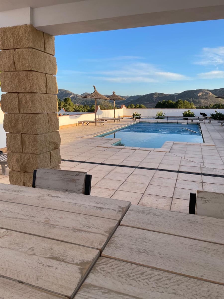 6 bedroom Finca/Country House for sale in Chirivel with pool - € 499,000 (Ref: 9188707)