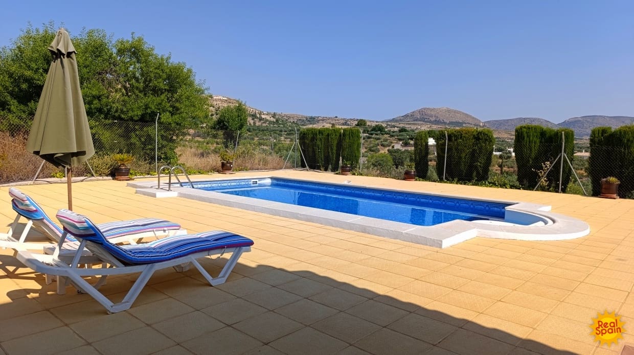 4 soverom Finca/Herregård til salgs i Velez-Blanco med svømmebasseng - € 249 000 (Ref: 9235945)