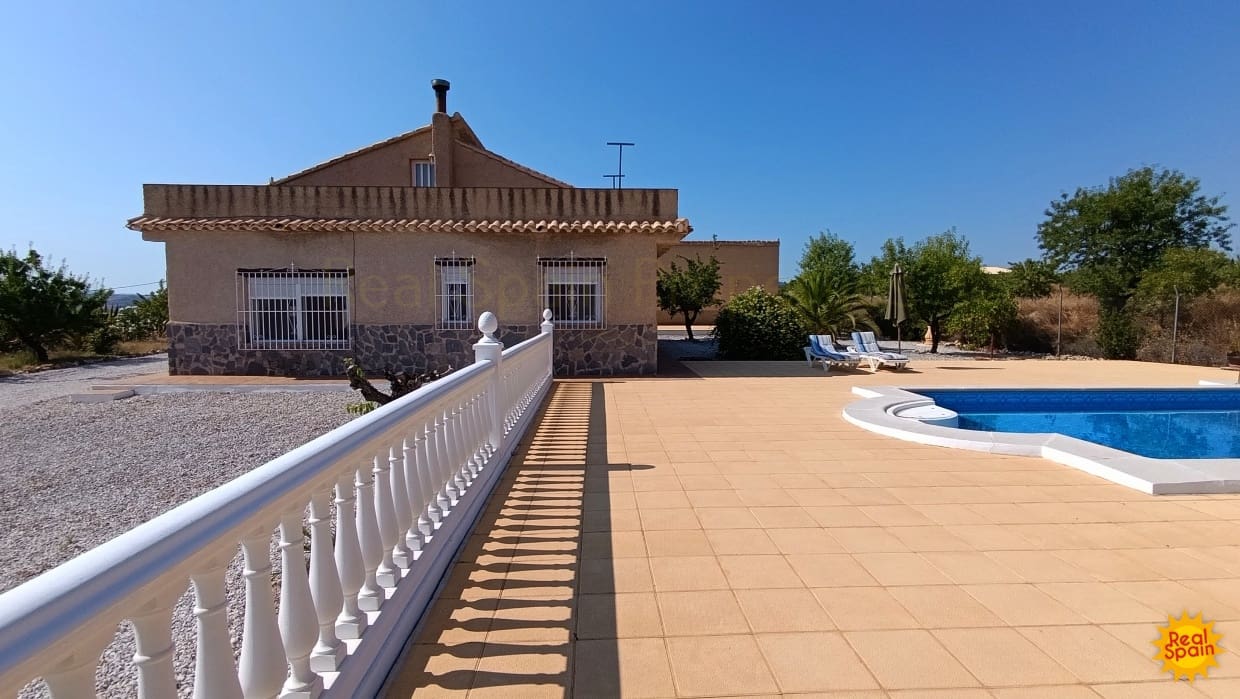 4 soverom Finca/Herregård til salgs i Velez-Blanco med svømmebasseng - € 249 000 (Ref: 9235945)