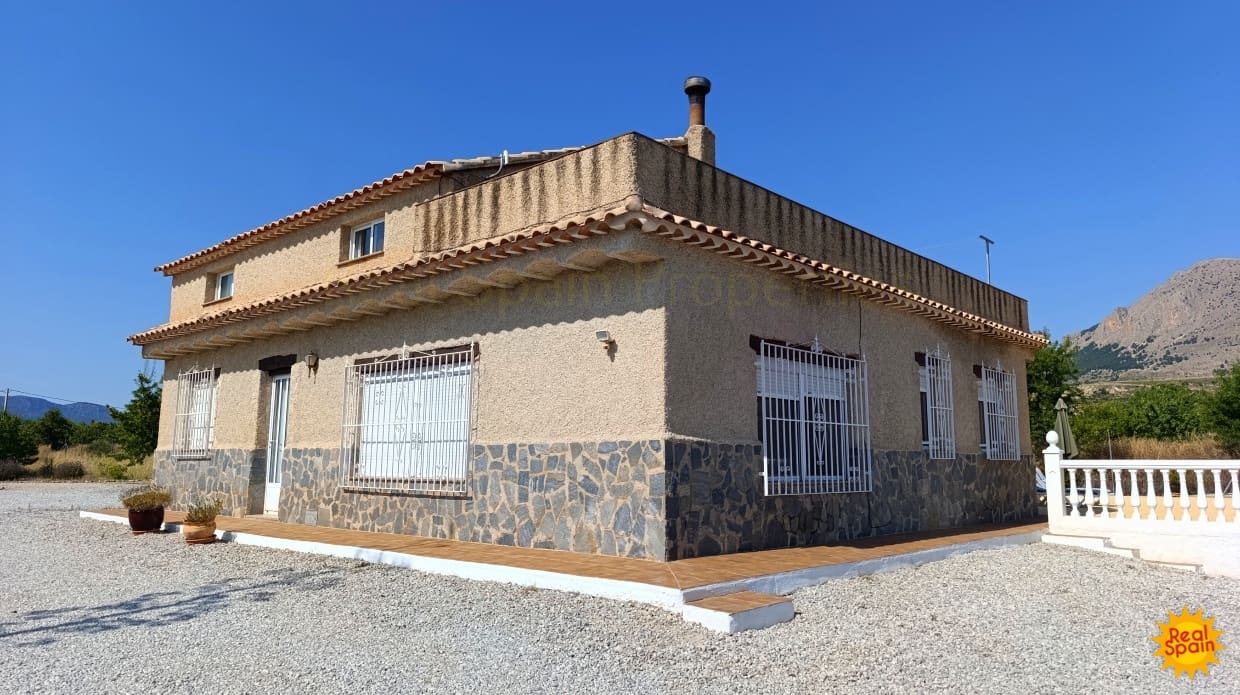 4 soverom Finca/Herregård til salgs i Velez-Blanco med svømmebasseng - € 249 000 (Ref: 9235945)