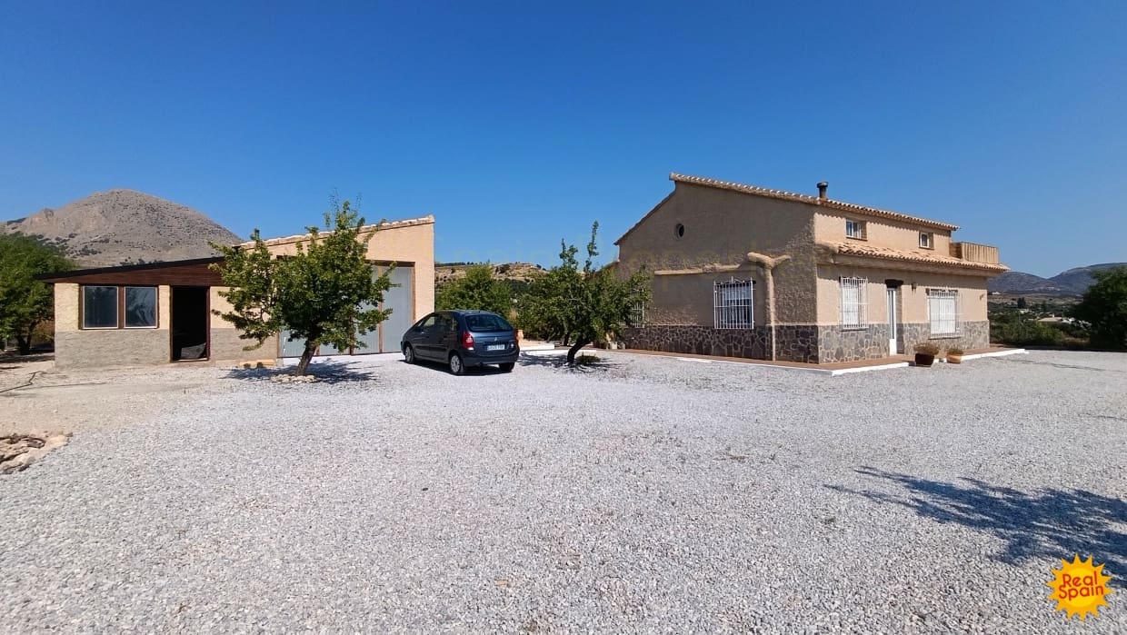 4 soverom Finca/Herregård til salgs i Velez-Blanco med svømmebasseng - € 249 000 (Ref: 9235945)