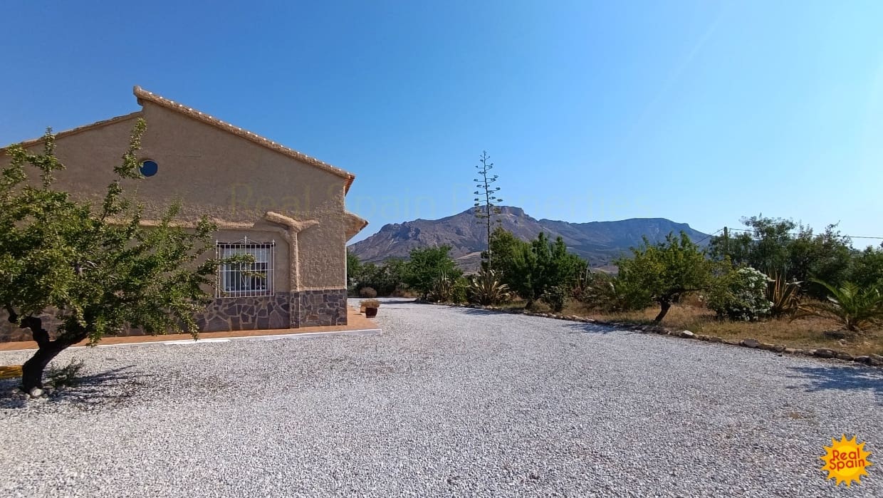 4 soverom Finca/Herregård til salgs i Velez-Blanco med svømmebasseng - € 249 000 (Ref: 9235945)