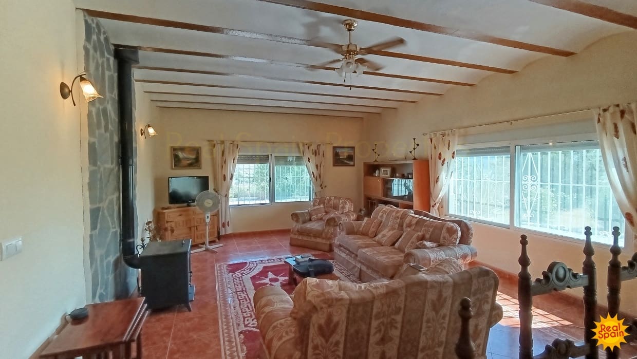 4 soverom Finca/Herregård til salgs i Velez-Blanco med svømmebasseng - € 249 000 (Ref: 9235945)