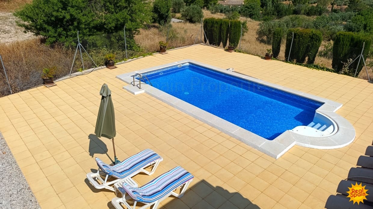 4 soverom Finca/Herregård til salgs i Velez-Blanco med svømmebasseng - € 249 000 (Ref: 9235945)