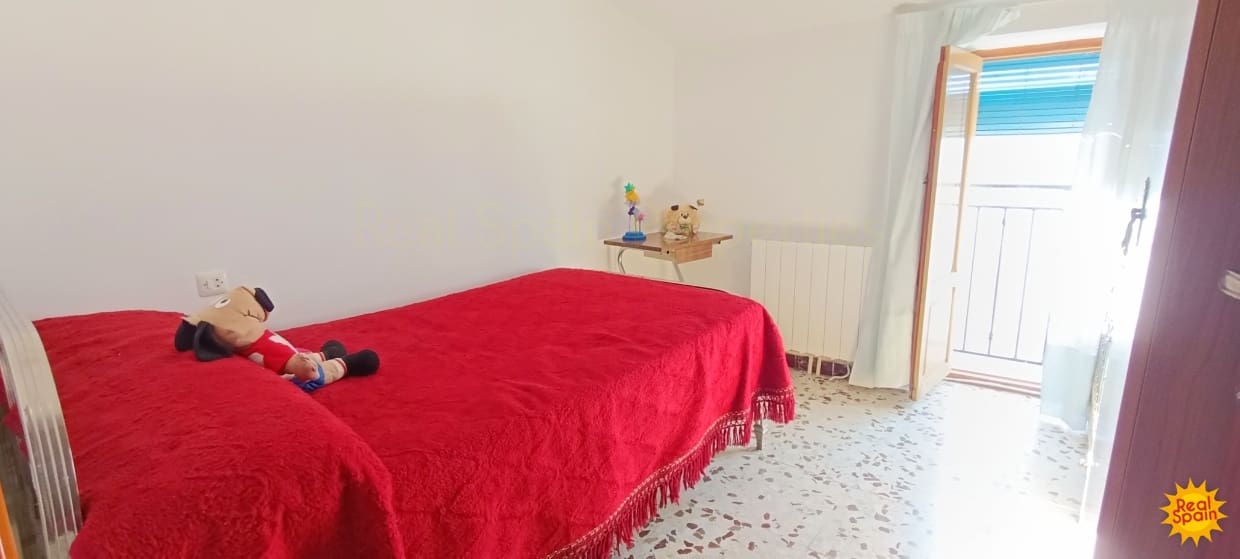 6 makuuhuone Omakotitalo myytävänä paikassa Velez-Blanco - 124 000 € (Ref: 9353696)