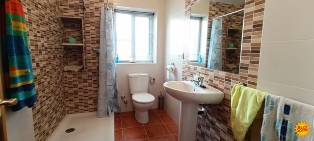 6 soveværelse Byhus til salg i Vélez-Blanco - € 124.000 (Ref: 9353696)