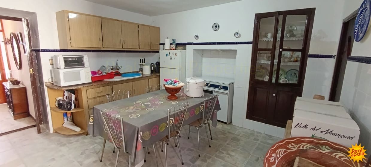 6 makuuhuone Omakotitalo myytävänä paikassa Velez-Blanco - 124 000 € (Ref: 9353696)