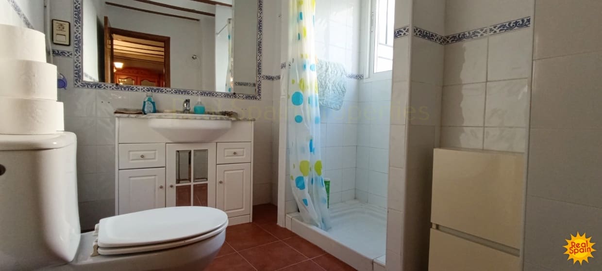 6 makuuhuone Omakotitalo myytävänä paikassa Velez-Blanco - 124 000 € (Ref: 9353696)