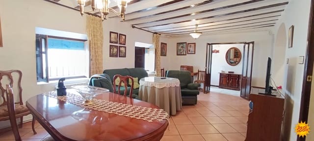 6 soveværelse Byhus til salg i Vélez-Blanco - € 124.000 (Ref: 9353696)