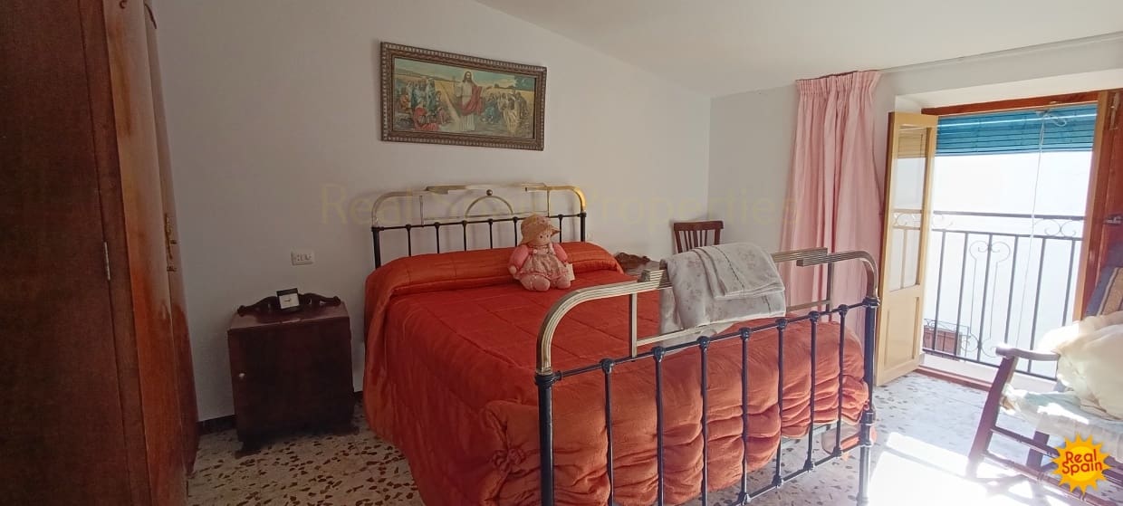 6 makuuhuone Omakotitalo myytävänä paikassa Velez-Blanco - 124 000 € (Ref: 9353696)