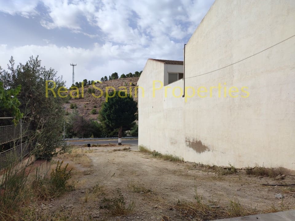 Mark till salu i Velez-Rubio - 25 000 € (Ref: 9359812)