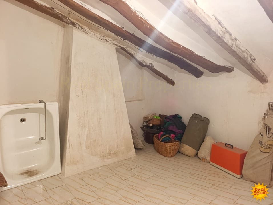 4 chambre Finca/Maison de Campagne à vendre à Henares - 89 000 € (Ref: 9371764)