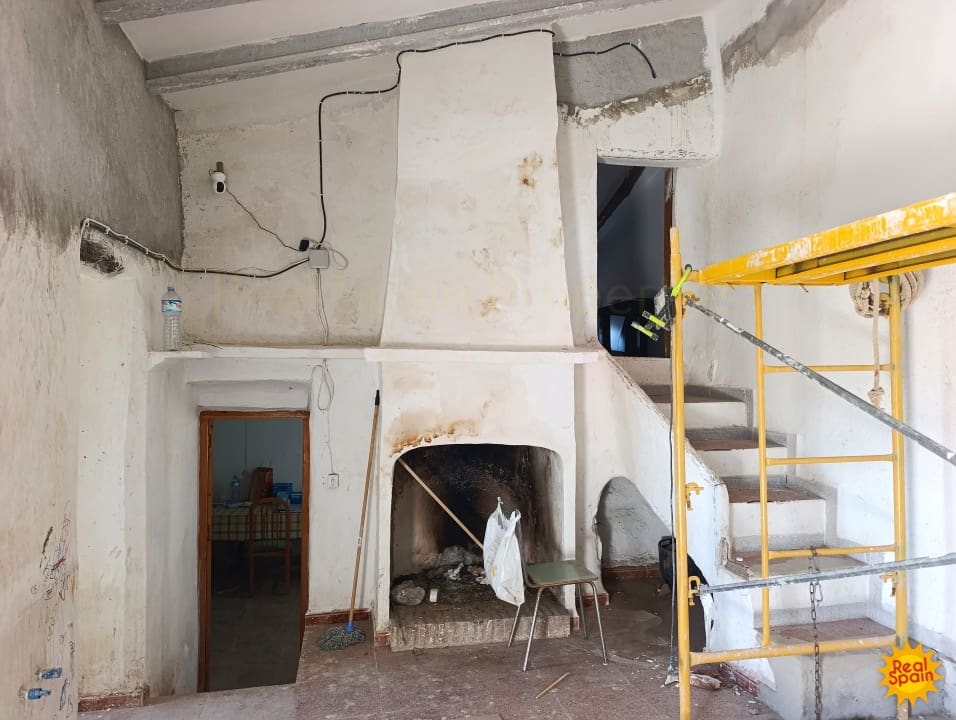 4 chambre Finca/Maison de Campagne à vendre à Henares - 89 000 € (Ref: 9371764)