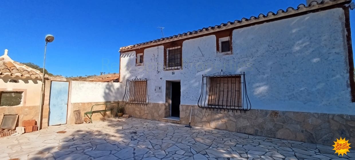 4 chambre Finca/Maison de Campagne à vendre à Henares - 89 000 € (Ref: 9371764)