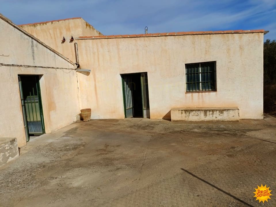 Commercial for sale in Velez-Rubio - € 88,000 (Ref: 9483214)