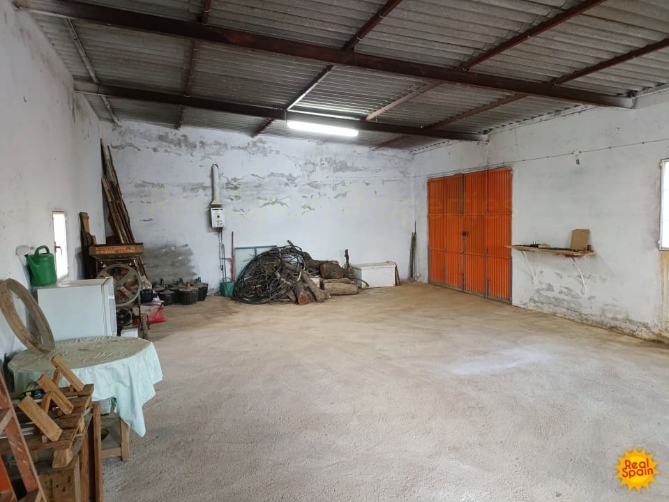 Commercial for sale in Velez-Rubio - € 88,000 (Ref: 9483214)