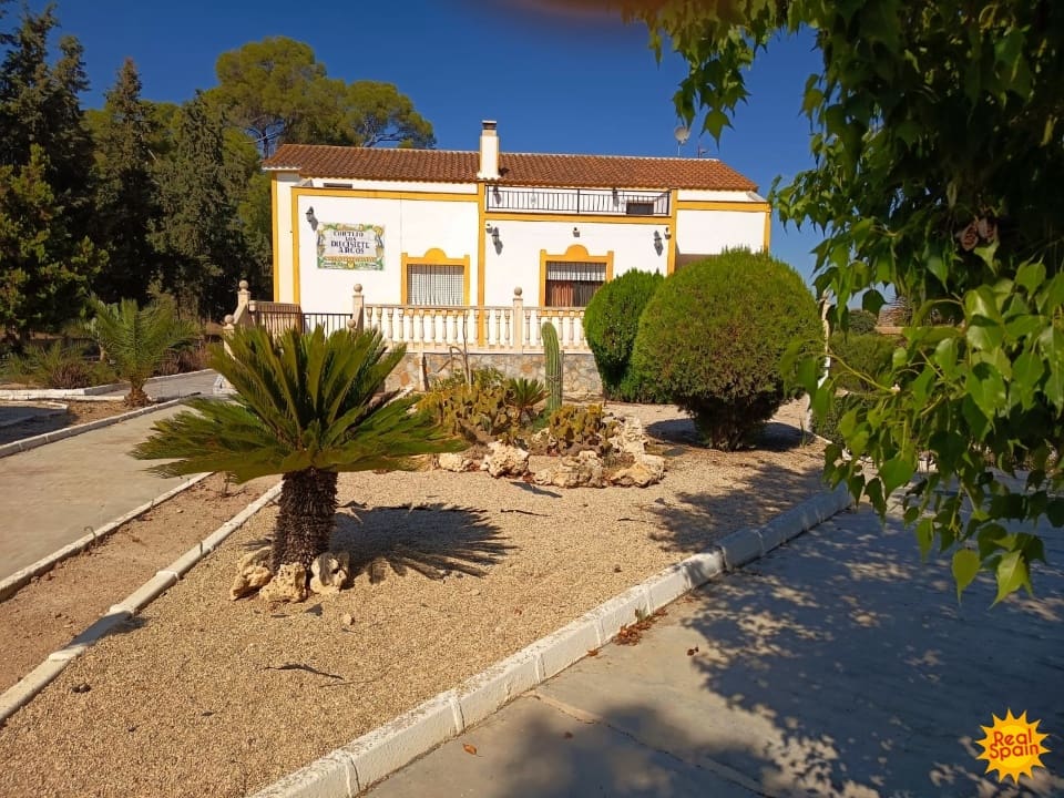 4 bedroom Finca/Country House for sale in Lorca with pool - € 570,000 (Ref: 9557369)