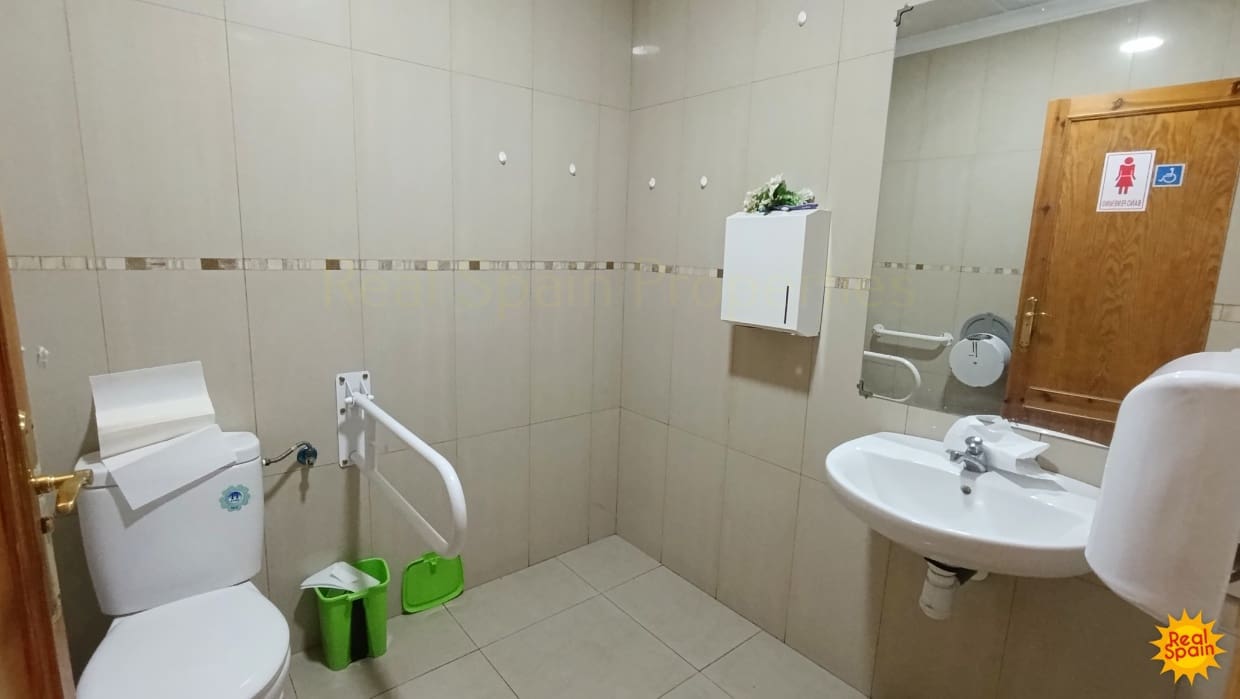 3 sovrum Kommersiell till salu i Velez-Rubio - 720 000 € (Ref: 9651832)