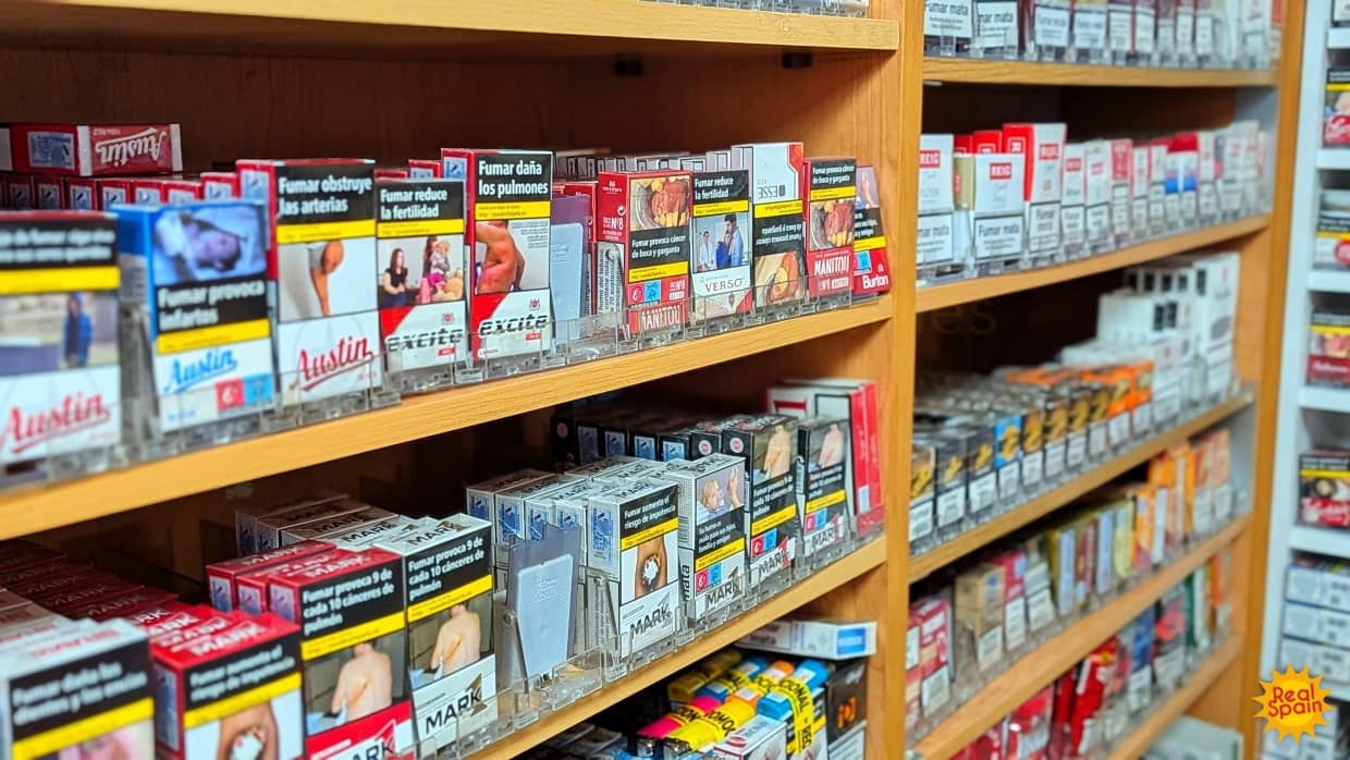 Komercyjne na sprzedaż w Velez-Rubio - 200 000 € (Ref: 9675989)