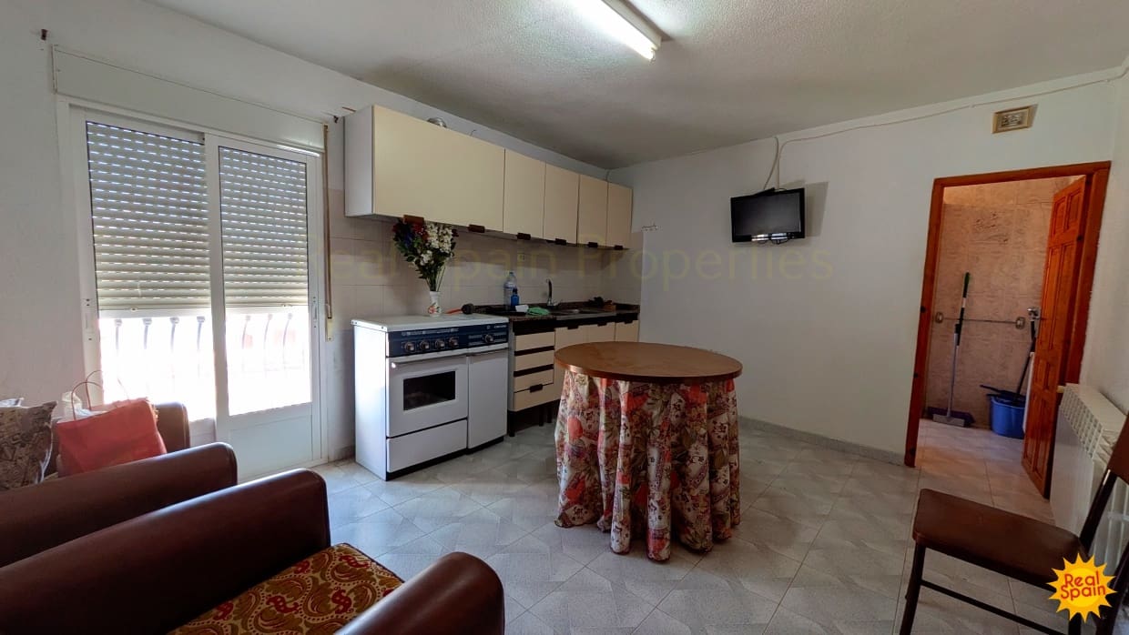 4 makuuhuone Omakotitalo myytävänä paikassa Velez-Blanco - 80 000 € (Ref: 9772543)