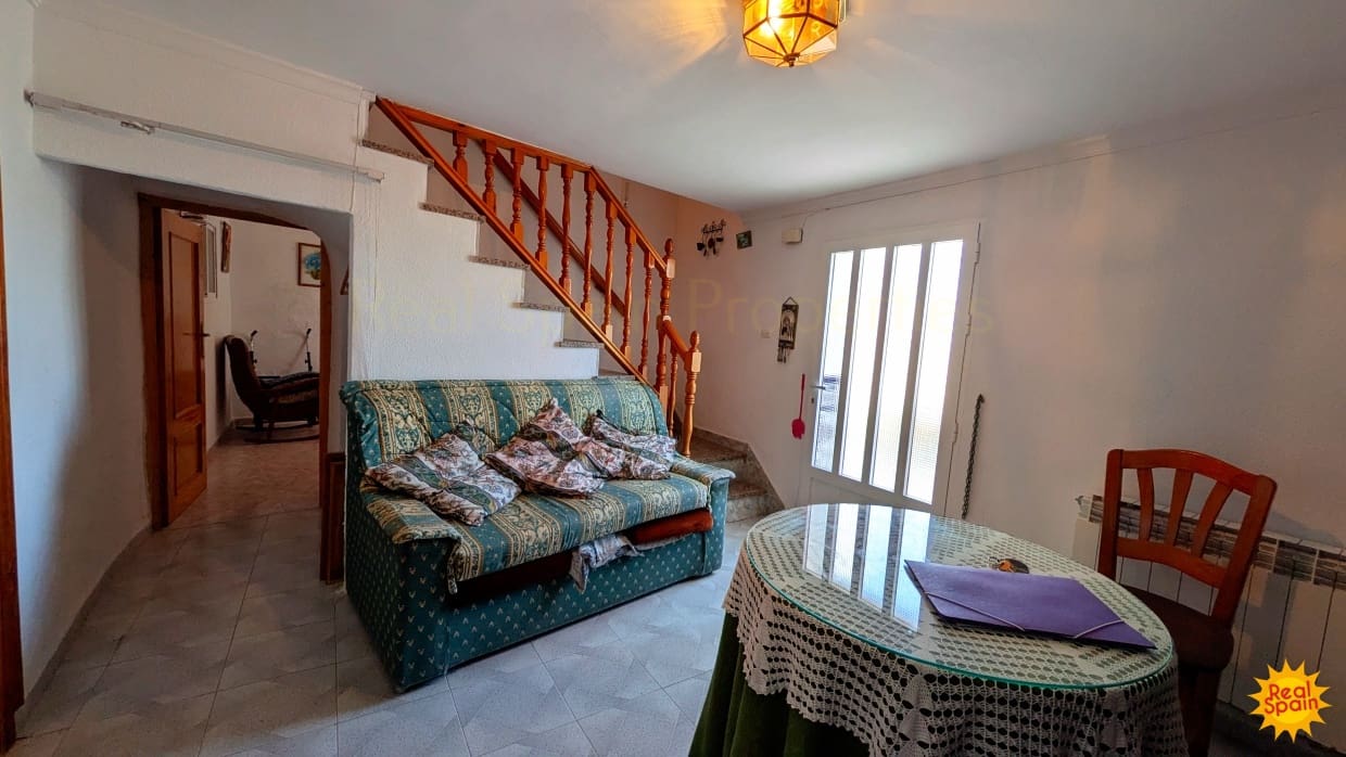 4 makuuhuone Omakotitalo myytävänä paikassa Velez-Blanco - 80 000 € (Ref: 9772543)