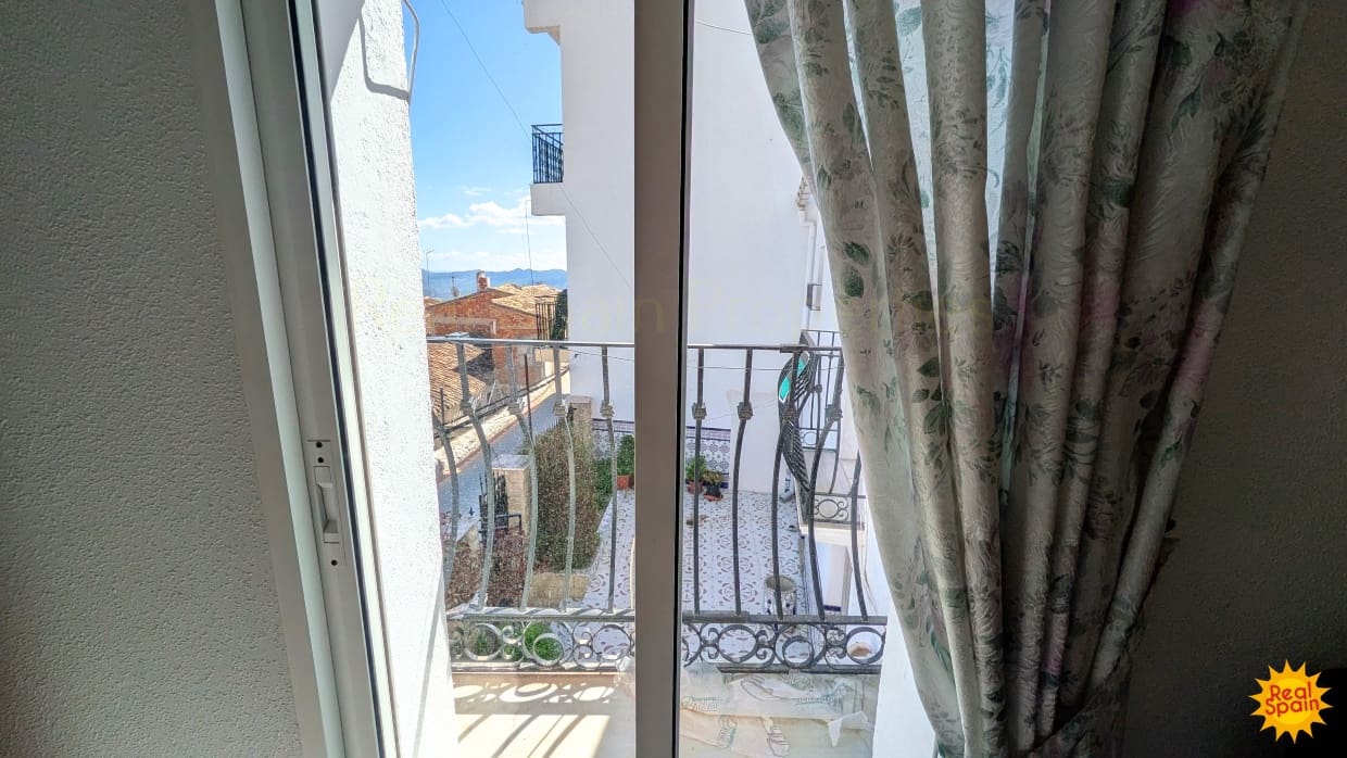 4 makuuhuone Omakotitalo myytävänä paikassa Velez-Blanco - 80 000 € (Ref: 9772543)