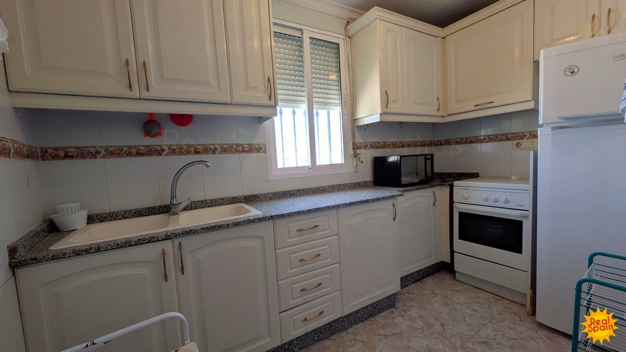 4 makuuhuone Omakotitalo myytävänä paikassa Velez-Blanco - 80 000 € (Ref: 9772543)