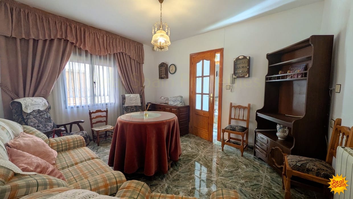 5 sovrum Hus till salu i Velez-Rubio - 98 000 € (Ref: 9781418)