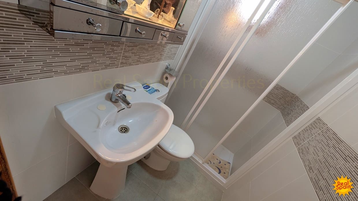 5 sovrum Hus till salu i Velez-Rubio - 98 000 € (Ref: 9781418)