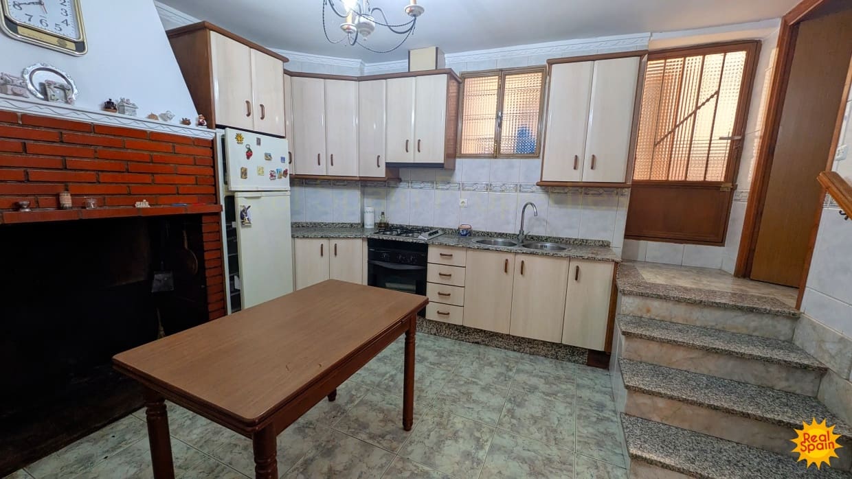 5 sovrum Hus till salu i Velez-Rubio - 98 000 € (Ref: 9781418)