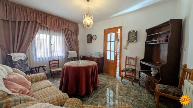 5 makuuhuone Omakotitalo myytävänä paikassa Vélez-Rubio - 98 000 € (Ref: 9781418)