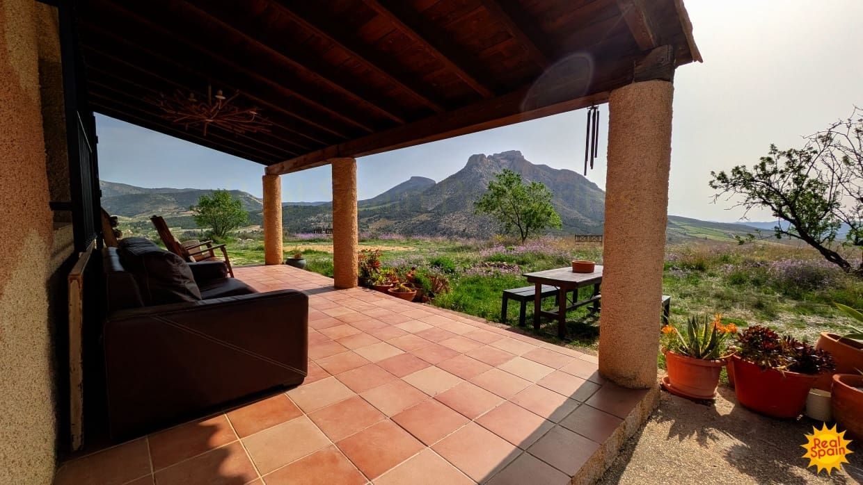 4 soverom Finca/Herregård til salgs i Velez-Blanco - € 199 000 (Ref: 9784913)