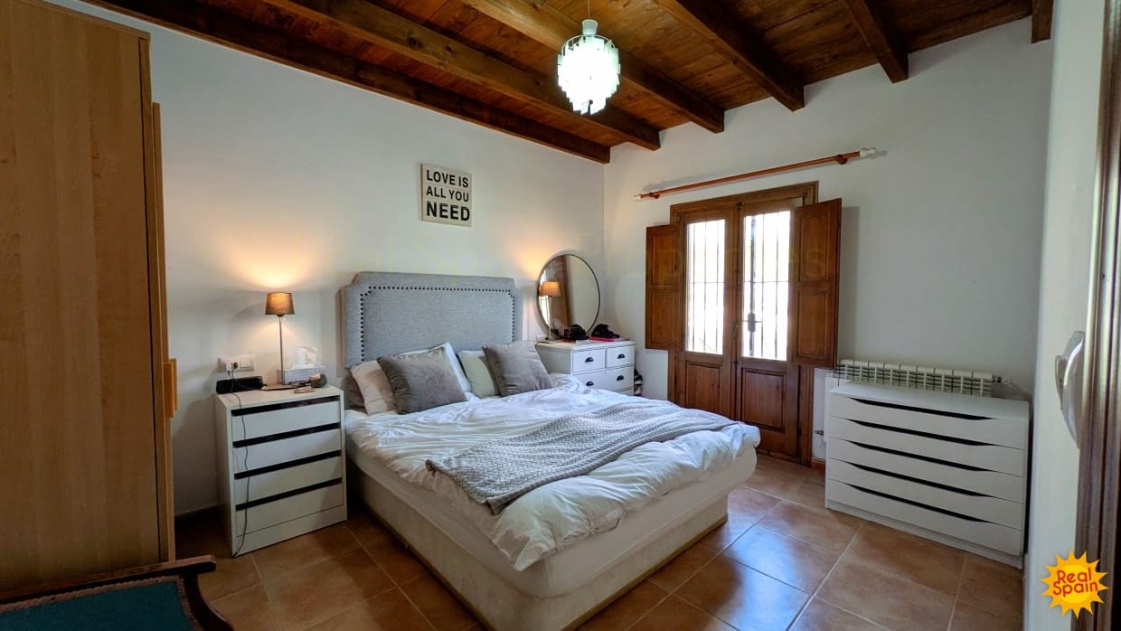 4 soverom Finca/Herregård til salgs i Velez-Blanco - € 199 000 (Ref: 9784913)